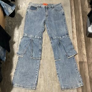 MRDR BRVDO x Who Decides War jeans